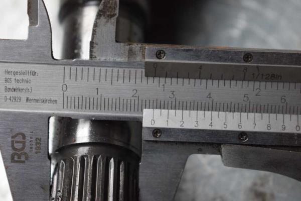 CARDAN DROIT PEUGEOT 207 1.4 ESSENCE - Vue 3